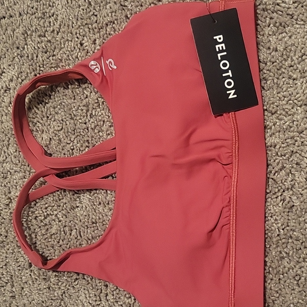 Lululemon Peleton Energy Sports Bra Size 4 Vintage Rose